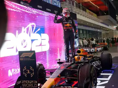 Hattrick perfekt: Auch im Jahr 2023 hei&szlig;t der Formel-1-Weltmeister Max Verstappen.