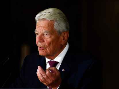 &laquo;Wir m&uuml;ssen bei dieser AfD schon das klare Signal aussenden: Die kommen nie an die Macht&raquo;, sagt Bundespr&auml;sident a.D., Joachim Gauck.