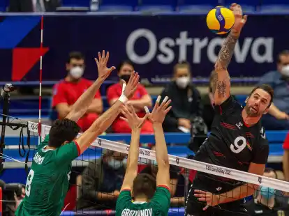 Volleyballer Georg Grozer hat seiner Freundin einen Heiratsantrag gemacht.