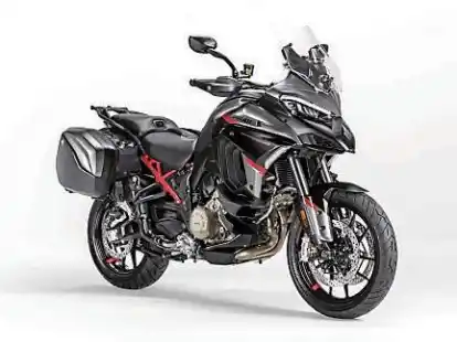 Die Ducati Multistrada V4 S Grand Tour startet bei uns im November.