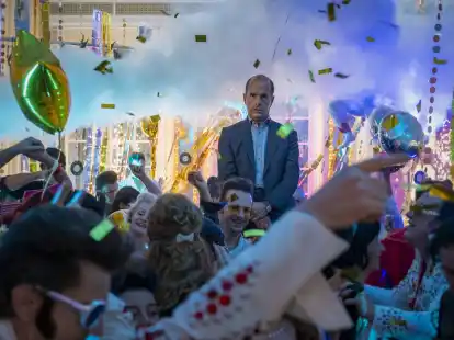 Christoph Maria Herbst als Hochzeitsplaner in einer Szene des Films &laquo;Ein Fest f&uuml;rs Leben&raquo;.