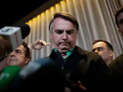In dem Abschlussbericht des Untersuchungsausschusses werden Jair Bolsonaro versuchter Umsturz der Rechtsstaatlichkeit, politische Gewalt und kriminelle Verschw&ouml;rung vorgeworfen.