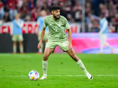 Sorgte mit einem Instagram-Beitrag f&uuml;r Aufsehen: Bayern-Profi Noussair Mazraoui.