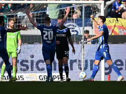 Auch in Karlsruhe blieb der FC&nbsp;Schalke 04 ohne Punkte.