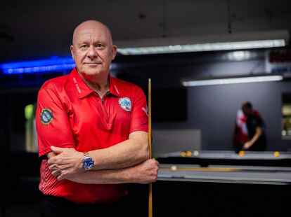 Neil Jones hat es bis zum Pool-Nationalspieler gebracht.