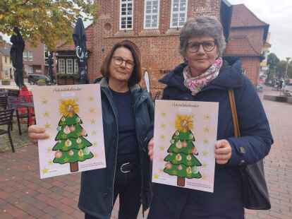 Wollen m&ouml;glichst viele Kalender verkaufen: Karin Peiler (links) und Christiane Pieper-Verst.