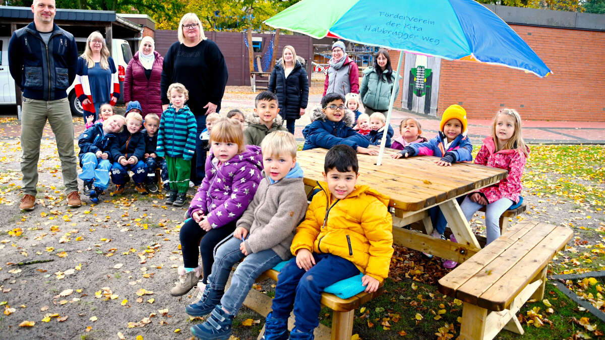 Ganderkeseer Kita: Neue Picknick-Bänke für den Habbrügger Weg