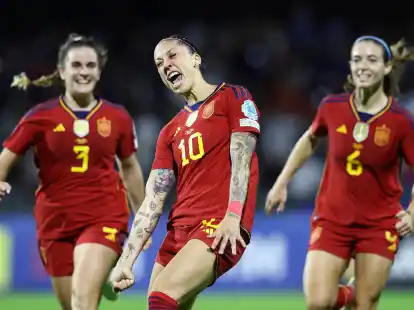 Spanische Matchwinnerin in Italien: Jennifer Hermoso (M).