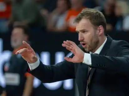 Kassierte mit Meister Ulm eine klare Heim-Niederlage: Trainer Anton Gavel.