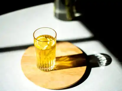 Weil sich beim kalten Aufguss keine Bitter- und Gerbstoffe l&ouml;sen, ist Cold-Brew-Tee viel milder.