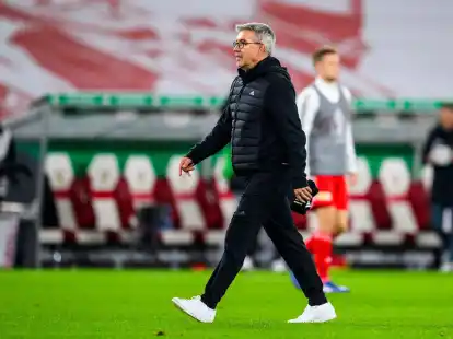 Ging auch im Pokal in Stuttgart mit einer Niederlage vom Platz: Union-Coach Urs Fischer.