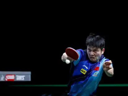 Beim WTT Champions Turnier schied Fan Zhendong v&ouml;llig &uuml;berraschend schon im Achtelfinale aus.