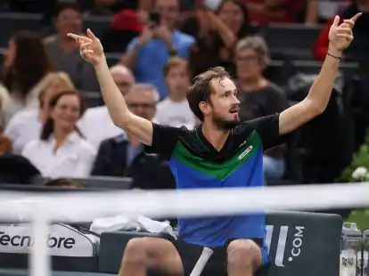 Tennisprofi Daniil Medwedew legt sich &ouml;fter mit Fans und Gegenspielern an.