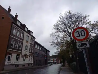 &bdquo;Emden neu denken&ldquo;, dass diesen Worten des Oberb&uuml;rgermeisters Tim Kruithoff Taten folgen, w&uuml;nscht sich Leser Udo Rosenboom.
