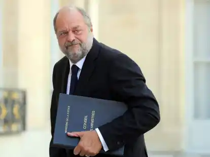 Ihm drohen im Falle eines Schuldspruchs bis zu f&uuml;nf Jahre Haft: &Eacute;ric Dupond-Moretti.