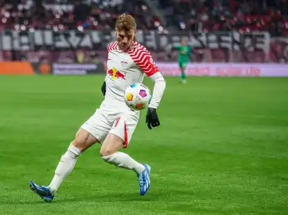 Leipzigs Timo Werner am Ball: Gegen Belgrad fehlt der St&uuml;rmer.