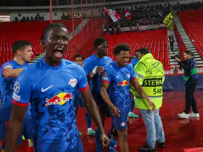 RB Leipzig setzte sich knapp bei Roter Stern Belgrad durch.