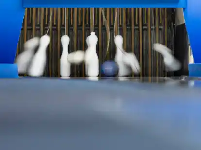 In der Bezirksliga sind wieder die Kegel gefallen.