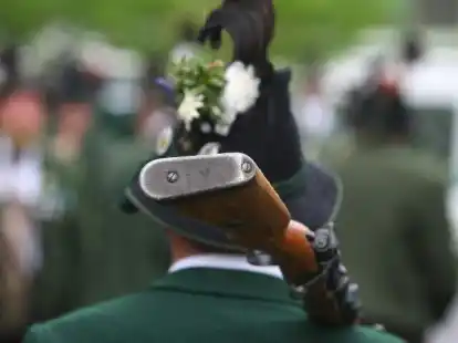 Zum Schluss- und Vereinsmeisterschie&szlig;en traf sich der Sch&uuml;tzenverein Vielstedt k&uuml;rzlich (Symbolbild).