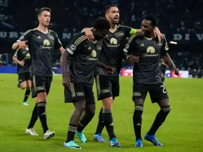 Union Berlin beendete die Negativserie und holte einen Punkt in Neapel.