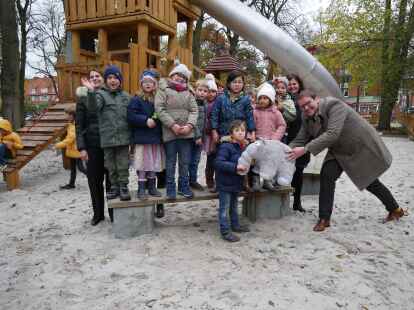 Spielplatz Burgplatz er&ouml;ffnet.