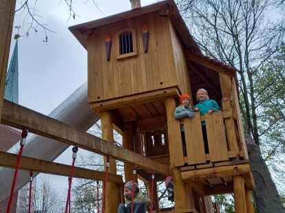 Spielplatz Burgplatz er&ouml;ffnet.