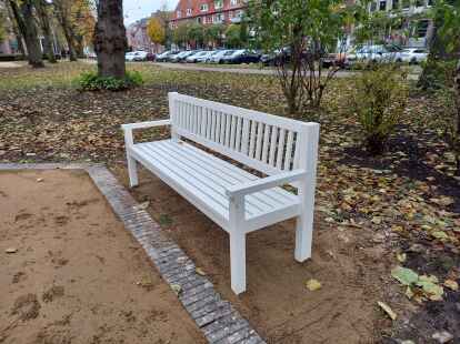 Die neuen B&auml;nke.