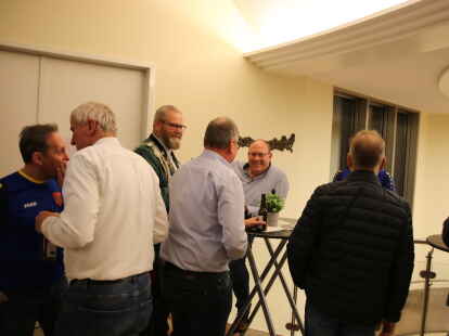 Die Gemeinde Emstek hatte am Freitagabend zum Neub&uuml;rgerempfang in den Ratssaal eingeladen. Rund 80 B&uuml;rgerinnen und B&uuml;rger und etwa 70 Vereinsvertreter, Ratsmitglieder und Mitarbeitende der Verwaltung waren auch dabei.