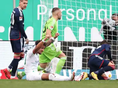 Armindo Sieb (M) war F&uuml;rths Matchwinner gegen die Fortuna aus D&uuml;sseldorf.