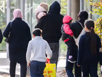 Nach wie vor kommen w&ouml;chentlich Gefl&uuml;chtete nach Wittmund. Doch der Ausl&auml;nderanteil liegt im Landkreis unter dem Durchschnitt.