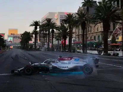 Sichert sich im Abschlusstraining die Bestzeit vor der Formel-1-Qualifikation: Mercedes-Fahrer George Russell.