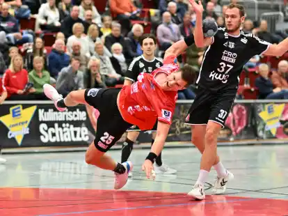 Jannes Hertlein (am Ball) kam am Kreis gegen die Sportfreunde S&ouml;hre nur selten zum Zug.