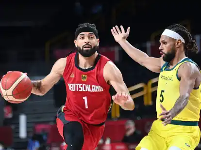 Joshiko Saibou (l) spielte erstmals seit dreieinhalb Jahren wieder in Deutschland.