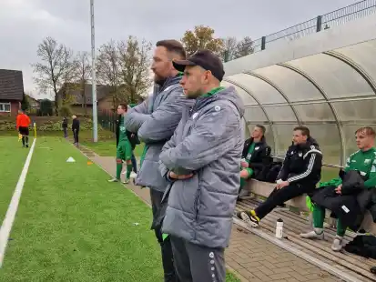 Co-Trainer Semir Becovic und Steffen Bury (vorne) sahen eine Niederlage des BV Garrel.