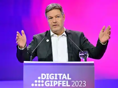 Wirtschaftsminister Robert Habeck beim Digital-Gipfel 2023.