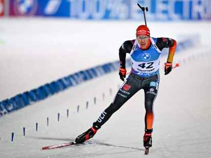 Biathlet Roman Rees gewinnt den Weltcup in &Ouml;stersund.