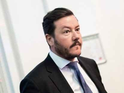 Das Firmengeflecht des &ouml;sterreichischen Immobilien-Unternehmers Ren&eacute; Benko ist in Schieflage geraten.