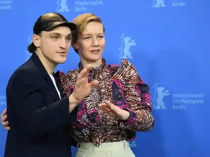 Sie haben den Film &laquo;In den G&auml;ngen&raquo; zusammen gedreht:&nbsp;Franz Rogowski und Sandra H&uuml;ller 2018 auf der Berlinale.