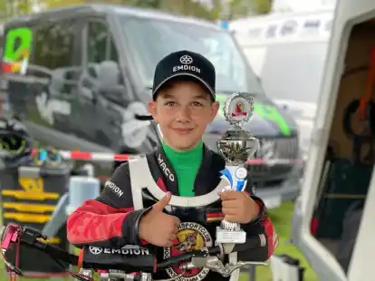 Ist der Jüngste im Feld und steht auch zur Wahl in der Rubrik Sportler des Jahres Jugend: der neunjährige Speedwayfahrer Elyas Dirksen