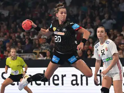 Emily B&ouml;lk hofft mit der DHB-Auswahl auf eine erfolgreiche WM, die nicht live im Free-TV zu sehen ist.