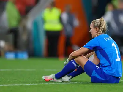 Wurde zuletzt von&nbsp;Ann-Katrin&nbsp;Berger zwischen den Pfosten der DFB-Frauen vertreten: Merle Frohms.