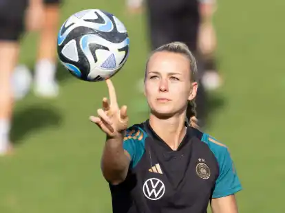 DFB-Torh&uuml;terin Merle Frohms ist vor dem D&auml;nemark-Spiel zuversichtlich.