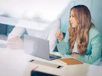 Ehrlicher Dialog auf Augenh&ouml;he: Ein Feedbackgespr&auml;ch sollte sowohl von Vorgesetzten wie auch Mitarbeitern gut vorbereitet werden.