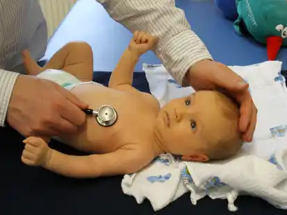 Mehr als zwölf Monate war die Kinderarzt-Stelle am MVZ vakant – nun ist eine Bewerberin da, doch die Stelle ist weg. Für immer?