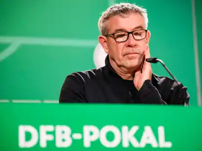 Ist mit Union Berlin auch im Pokal augeschieden: Urs Fischer.