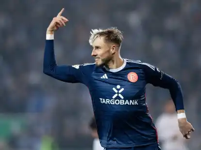 Wurde f&uuml;r Fortuna D&uuml;sseldorf zum Matchwinner: Jona Niemiec.
