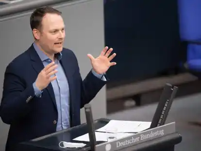 Kai Gehring (B&uuml;ndnis 90/Die Gr&uuml;nen) spricht im Bundestag.