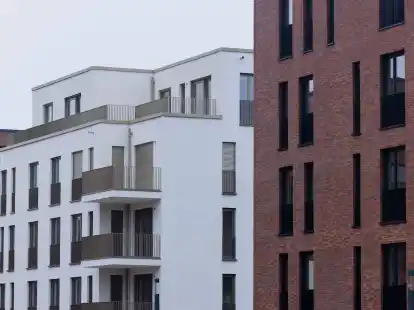 Die angek&uuml;ndigte Wohnbauoffensive bleibt aus, klagen Gewerkschaften und Mieterbund.