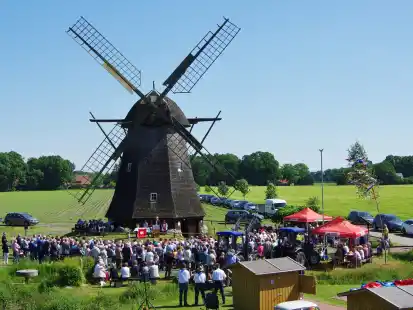 Die Schutenm&uuml;hle in Huckelrieden &ndash; hier ein Bild vom M&uuml;hlentag &ndash; wird saniert.