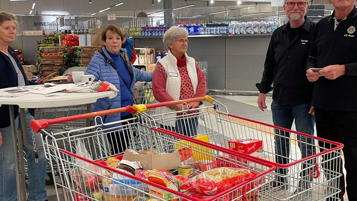 LionsAktion bei Famila Jever